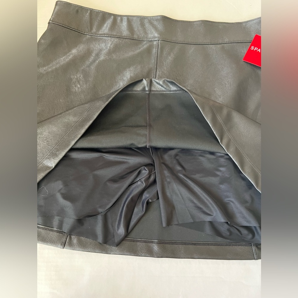 SPANX Black A-Line Mini Skirt - Picture 6 of 10